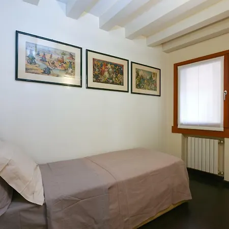 Apartment Ca' Fenice 1921 *