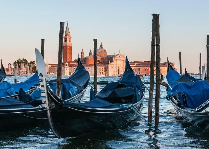 Apartment Ca' Fenice 1921 *