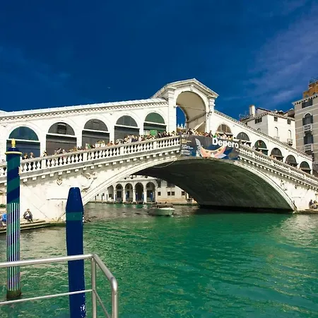 Apartmán Ca' Fenice 1921 Benátky